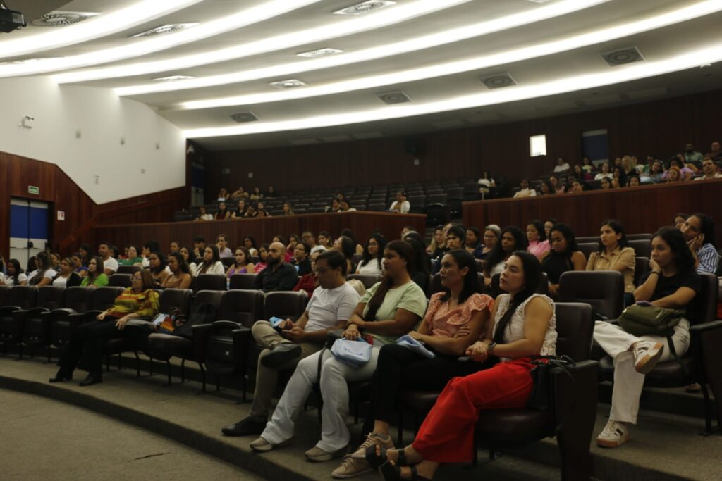 Profissionais de Enfermagem do Vale do São Francisco se reúnem no I Simpósio Interestadual para debater inovação e protagonismo da categoria
